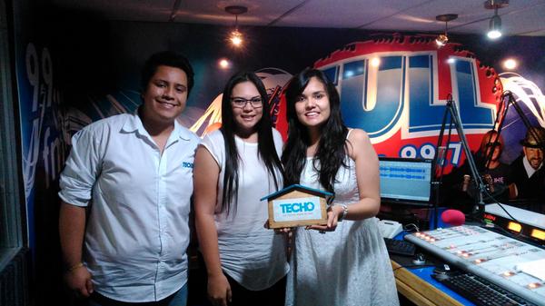 TECHOsv's tweet photo. En @FullFM997 contamos sobre nuestra #Colecta2014. Estás invitado a ser parte inscribirte en http://t.co/6n1wa4NQ9Z http://t.co/2ftoeIv65D