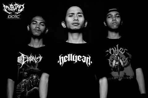 Lagi-lagi Trio, kini trio brutal ajag-ijig @OfficialMURTAD hadir di #jampangUNDERGROUND cek! reverbnation.com/murtad