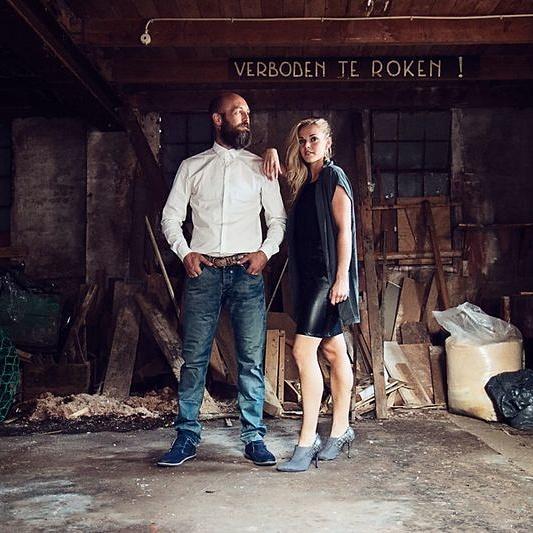 jeksiz's tweet photo. Super gave fotoshoot gedaan met @Joke_vveen.. De foto's zijn weer top! #sneakpreview http://t.co/vRFldUHI8m