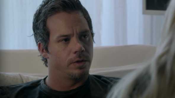 MeintheMist's tweet photo. I already have tears in my eyes. F*ck I’m not ready for this sh1t… #HopeForNeal #OUATRewatch http://t.co/lW0a31xcpQ