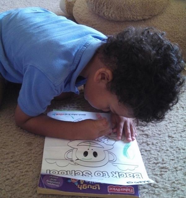mashley79's tweet photo. Color me happy! Our chatterbox is here. #JuliusJrPack @HousePartyFun http://t.co/pIEUJSFFO7