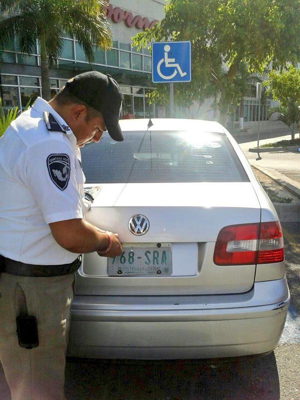 Soriana Nichupté y gran plaza #respetamiLUGAR ayuda a tener un Municipio incluyente @cancun066 <a href="/BetoVado/">Alberto🕉</a> <a href="/AytoCancun/">Ayto Benito Juárez</a>