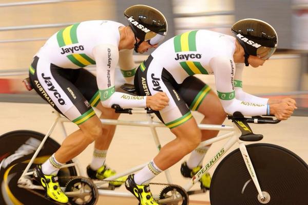OzTandem's tweet photo. To be honest there was some chat about the tandem #HourRecord at the cafe. #NotRulingItOut @thejensie @UCI_cycling http://t.co/B9fm5IBhbJ