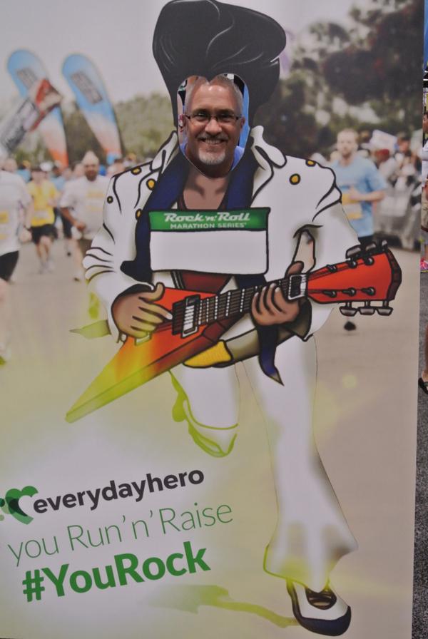 EverydayHeroUS's tweet photo. We're at #RnRPHILLY expo tomorrow. Come by & take a pic with Elvis to enter to win an iPad mini. #YouRock #RunNRaise http://t.co/GuaI5NG4c3