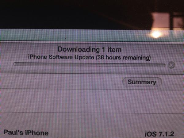 paultull's tweet image. #iOS8 that's what I call shit wifi