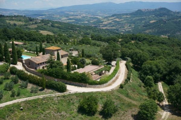 Italy Magazine tweet media