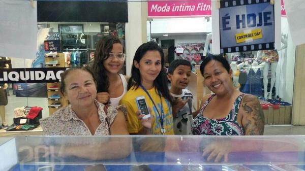 SathlerNinive's tweet photo. @Power_Dealer @Jamerson_Melo @Cris_Cardoso13 #dealertrj/es
#Top VIX celular #Controle Day Cine!!!!
Animados http://t.co/Ug97nA0sZD