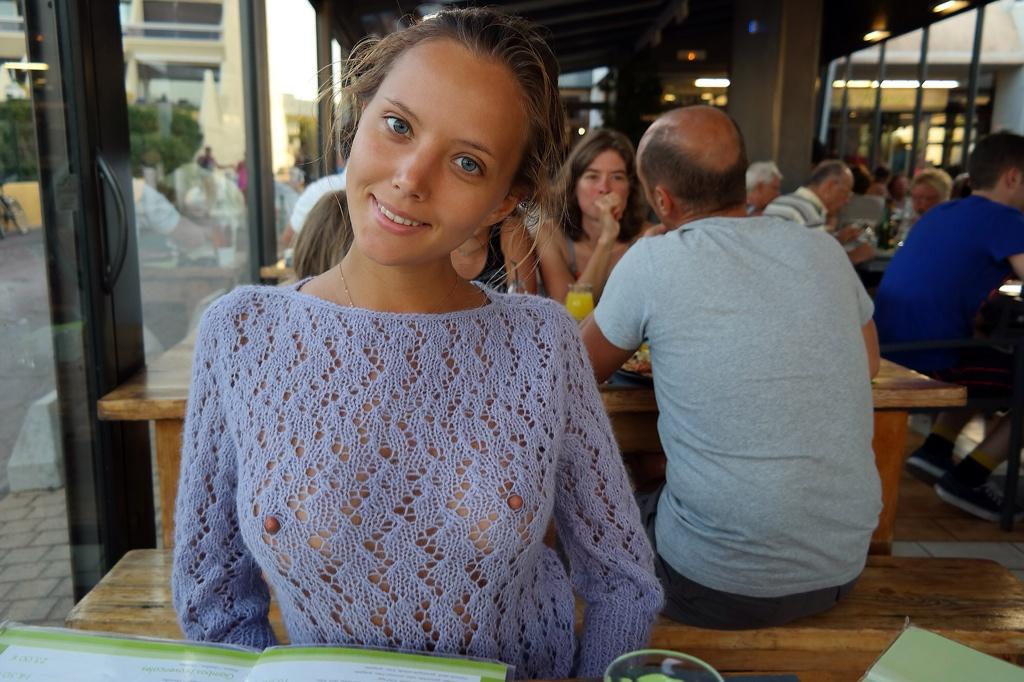Katya Clover 18 On Twitter Tips For Waiter And Nice View For