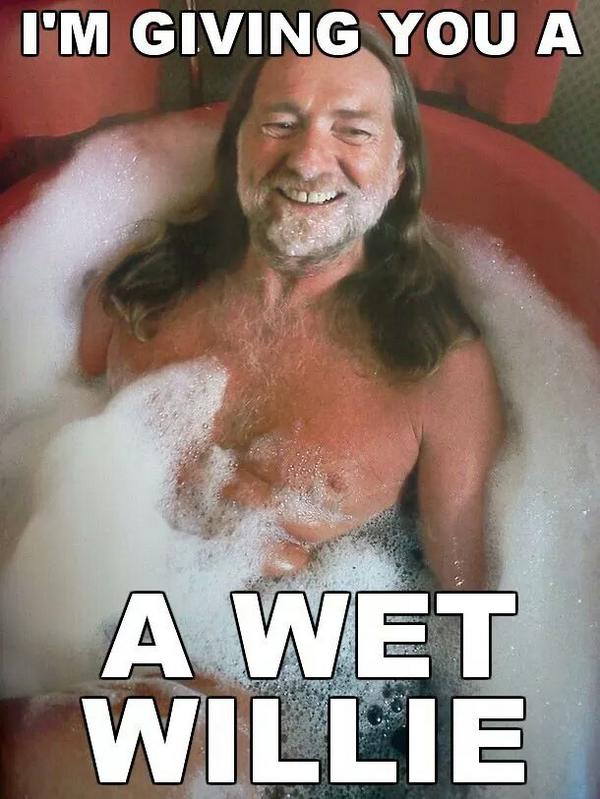 sw_shan's tweet photo. Look @PBandJenelley_1  you &amp; willie will get along great!  he loves bubble baths &amp; weed http://t.co/eXBwOnpdrX