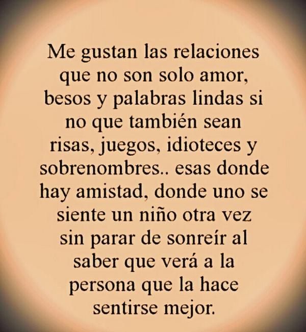 Eleena94maar's tweet photo. Dos "desconocidos"... Dos que quieren conocerse. http://t.co/5BEXOphF2j