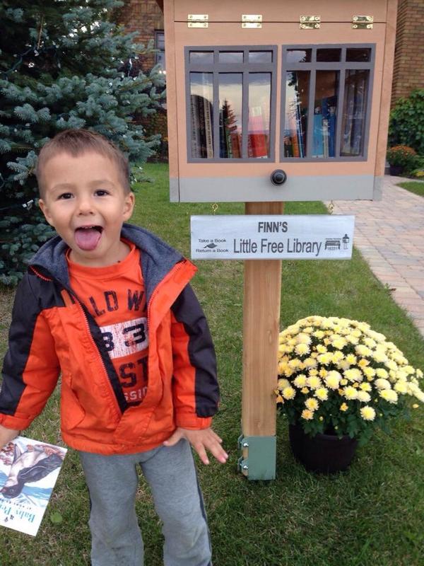 FinnsLibrary's tweet image. Liam stopped by #FinnsLittleFreeLibrary today, shared a book, found a book.. :) #LittleFreeLibrary #TBay