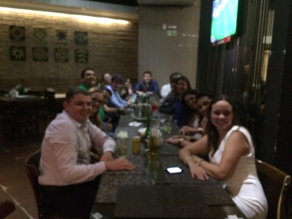 MKNagano's tweet photo. Fim de reunião acaba em pizza! (@ Cia Paulista de Pizza in Marabá, PA) https://t.co/Mz6w5UVIoz http://t.co/iSvtYqyK1J