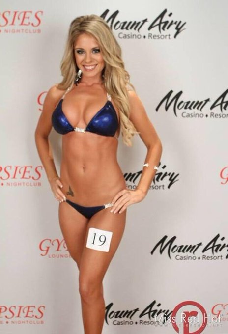 #tbt wishing I could be on stage with all my beautiful #MRH Ladies this weekend! Good luck @KayliaCassandra<a href="/tag/tbt"class="tags">#tbt</a><a href="/tag/mrh"class="tags"><span>#mrh</span></a>