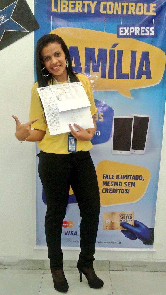 CarlaCarla2015's tweet photo. #Gigantechegou @10Afrodrigues @gigijornalista @andrade_denize @danielbastostim PEGA MOSTRA! Oz. http://t.co/uWLlA9wnMB
