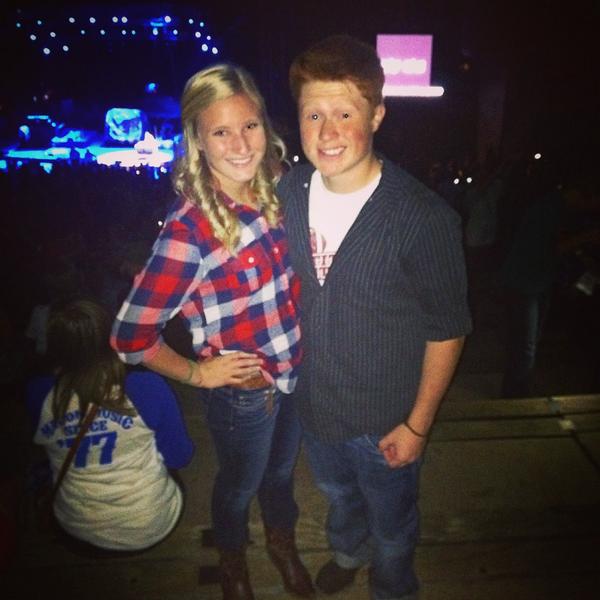 a_red_head_'s tweet photo. Jason Aldean FGL concert last night with this dime piece #FGL #JasonAldean #HellaGoodTime http://t.co/0Cxm3D5TDK