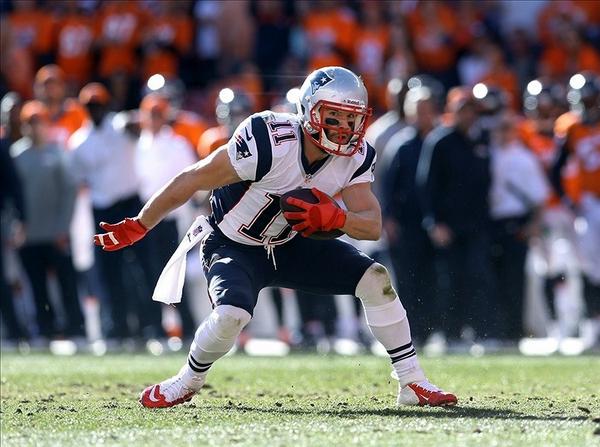 nflversus's tweet photo. Who's a better receiver? RT for Keenan Allen, Fav for Julian Edelman http://t.co/ZaBE4Fh6lX
