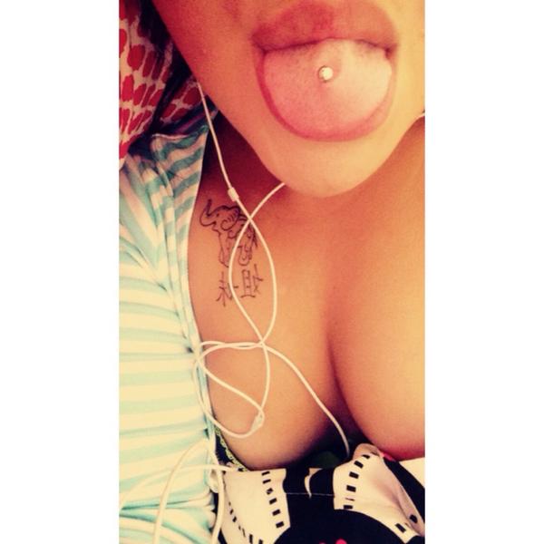 Salinass_Love's tweet photo. In love with it ๐ #alrightbye๐ http://t.co/wzKL3Za8li