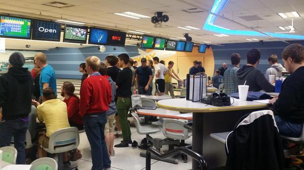 pmadeltaiota's tweet photo. Great time bowling at Airway Lanes! #DIrush2014 http://t.co/MQGeBQrElr