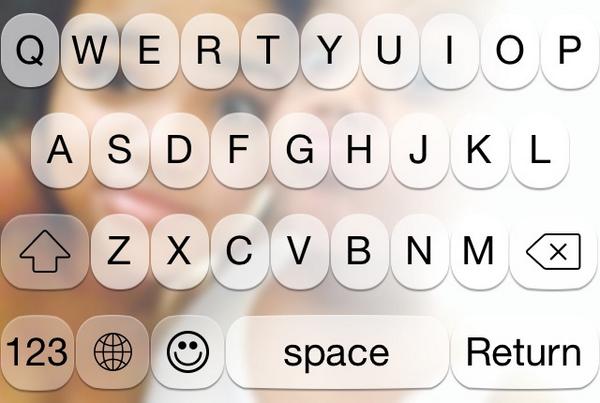 Jazzmine6's tweet photo. I finally got my phone to get the keyboard thing. http://t.co/jQ9ib2ccHF
