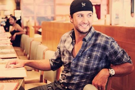 #LukeBryan anyone?