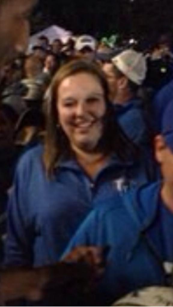macbrooke's tweet photo. Lauren is #finallyfamous too http://t.co/sHhS8Y0zcO