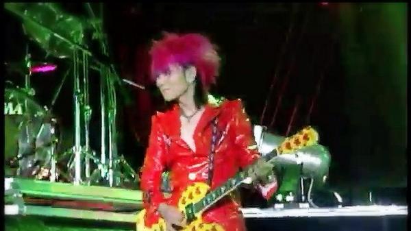 あいつうまく弾けなかったら情けない顔してこっち見てくる笑ラスト