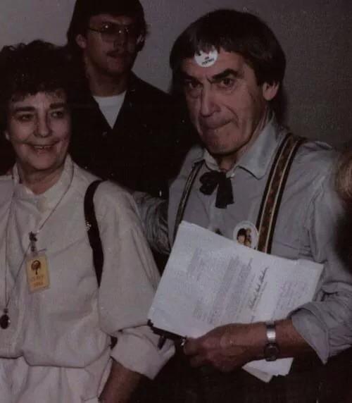 DocWhoCast's tweet image. Patrick Troughton with his wife. And yes, he is wearing a sticker that says "I &amp;lt;3 Jon Pertwee" :)