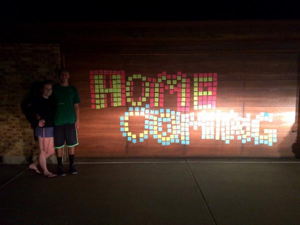 TRHSHOCO's tweet photo. “@jakeberry46: 🎉Homecoming🎉 http://t.co/Cv6YEk9j2l”