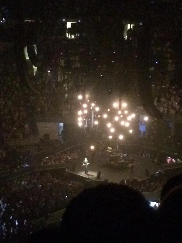 ElizabethMandel's tweet photo. @ericchurch has done it again! Wow he's come a long way from the small shows but just as awesome!  @bwinkelbauer http://t.co/UJGXkJ7vUX