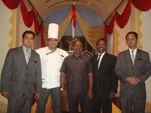 sagarplazapune's tweet photo. Great Memories of Maharashtrian Food Festival at #hotelsagarplaza #pune
Photo courtsey- Anees Sheikh http://t.co/r6n5JGc2Lg