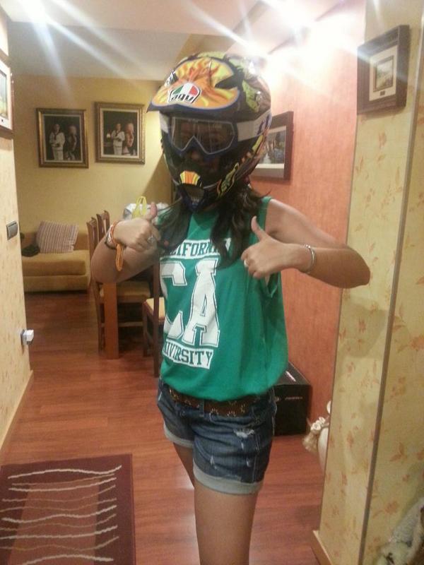 diego_derossi's tweet photo. Mi niña bien equipada jejeje #vale46#rossi#valentino#46#cross
@4Nataliia http://t.co/6bjjhN7dVb