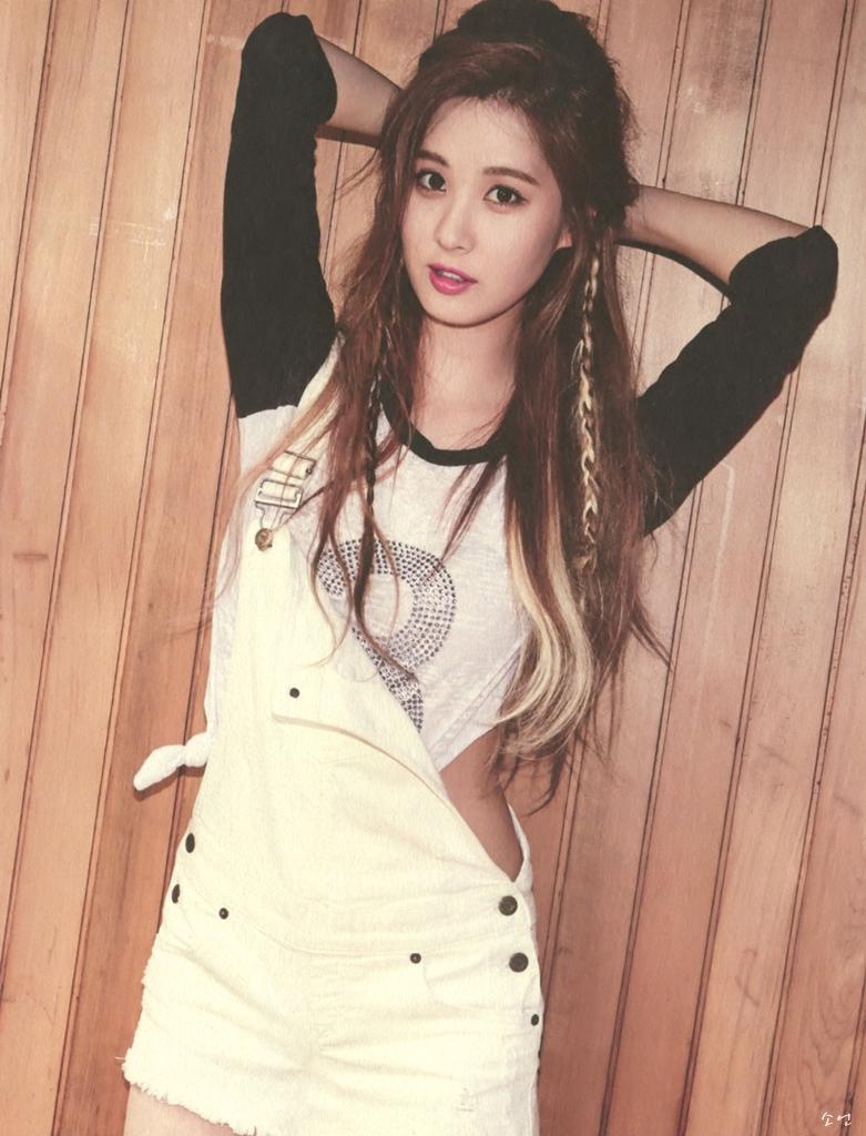 Bx4KsBICMAE6qOY.jpg:large