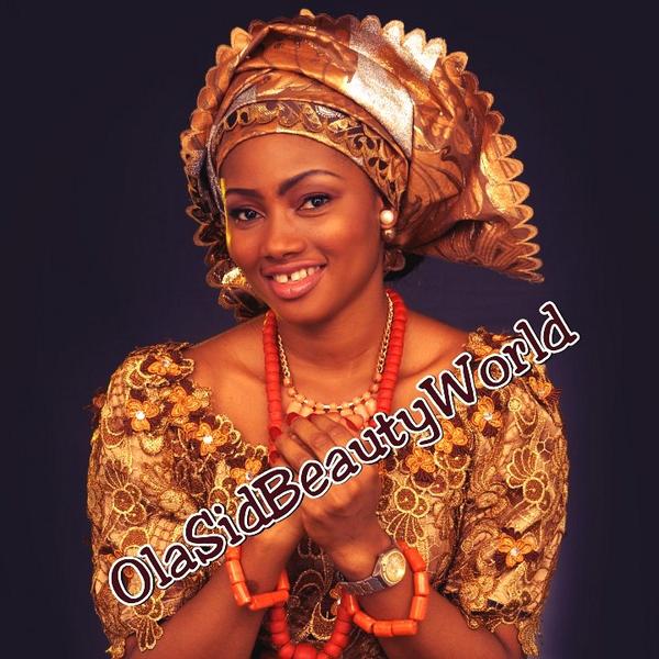 olasexyworld's tweet image. #Happyclient #LoveMyJob #Makeupbymoi #OBW #TGIF #OLASIDBEAUTYWORLD