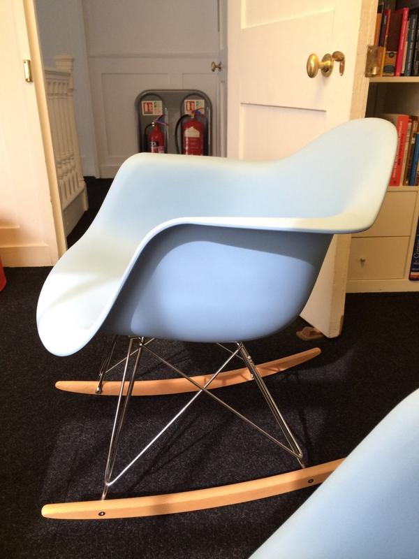 #FactTimeFriday the @GPJ_EMEA team have the funkiest office chairs! #HappyFriday