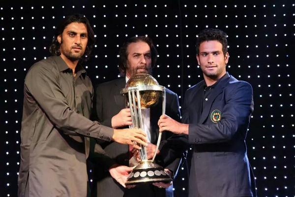 With ICC trophy #CWCtrophytour in Kabul before Australia tour . #cwc15