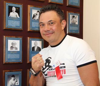 Happy birthday to junior welterweight champion and 2011 Hall of Fame Inductee Kostya Tszyu! 