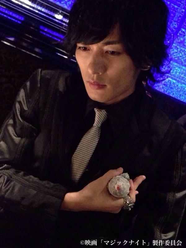 映画 マジックナイト 明日からt ジョイ京都にて マジックナイト が公開致します 21 45 の上映となります 詳しくは各劇場へお問い合わせください Http T Co 8d9ag8bltc 今回は イチゴ大福を手にしたナスカ役の久保田悠来さん Http T Co