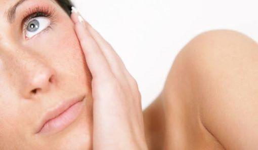 DermaplusCare's tweet photo. #Dermatite irritativa da contatto: ecco cos'è e come prevenirla. Leggete qui >> http://t.co/dhXXIuyTEx http://t.co/vHuWIUrsY9