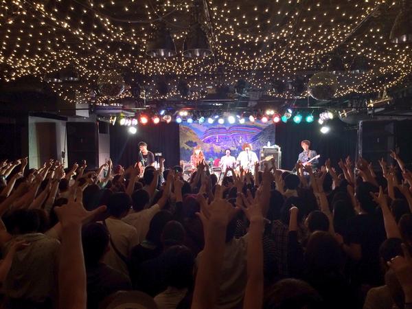 タカハシマイ 記念すべきツアー初日 札幌 Kraps Hallありがとうございました 楽しい時間はあっという間に過ぎてしまうのだなぁ まさか新曲やっちゃうなんて みんな最高だ Http T Co Ibxq3gxsxw タカハシマイ 記念すべきツアー初日 札幌 Kraps Hallありがとうございました 楽しい時間はあっという間に過ぎてしまうのだなぁ まさか新曲やっちゃうなんて みんな最高だ Http T Co Ibxq3gxsxw