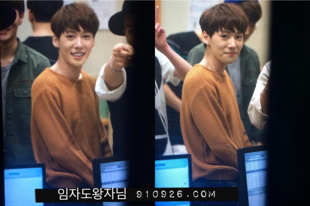 Bx5fTUDCAAIrJvj.jpg:large