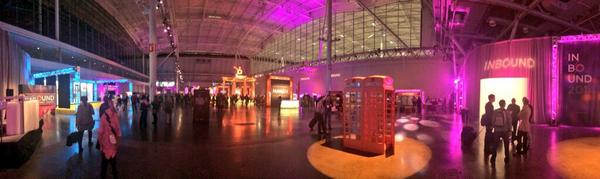 Alex_Andercat's tweet photo. Thanks for the awesome sessions this week, @HubSpot! #neonknowledge #INBOUND14 #inboundisVITAL @Vital_Design http://t.co/sjUnBnMgrx