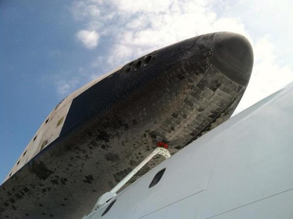 Astro95Media's tweet photo. Two years ago, our team boarded the #Shuttle747 with shuttle Endeavour on board! It was a day to remember. #AvGeek http://t.co/558DjhUE4t