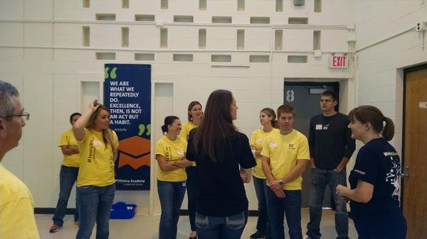 jaygoose7's tweet photo. We are ready for #EYConnectDay @KIPPSTL! http://t.co/SbFfVpEIaR