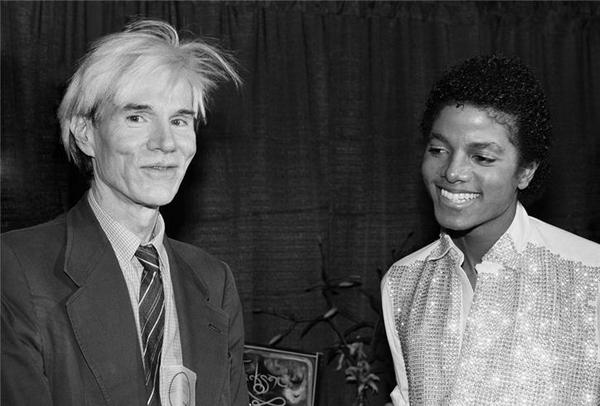 michaeljackson's tweet photo. “I don’t ever remember NOT singing, so I never dreamed of singing.” Michael Jackson to Andy Warhol http://t.co/cg0Y4HRb88