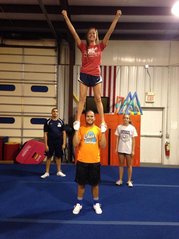 alyxxcheathamm's tweet image. Look I can fly too 😁 haha #cheerfun #swosucheer