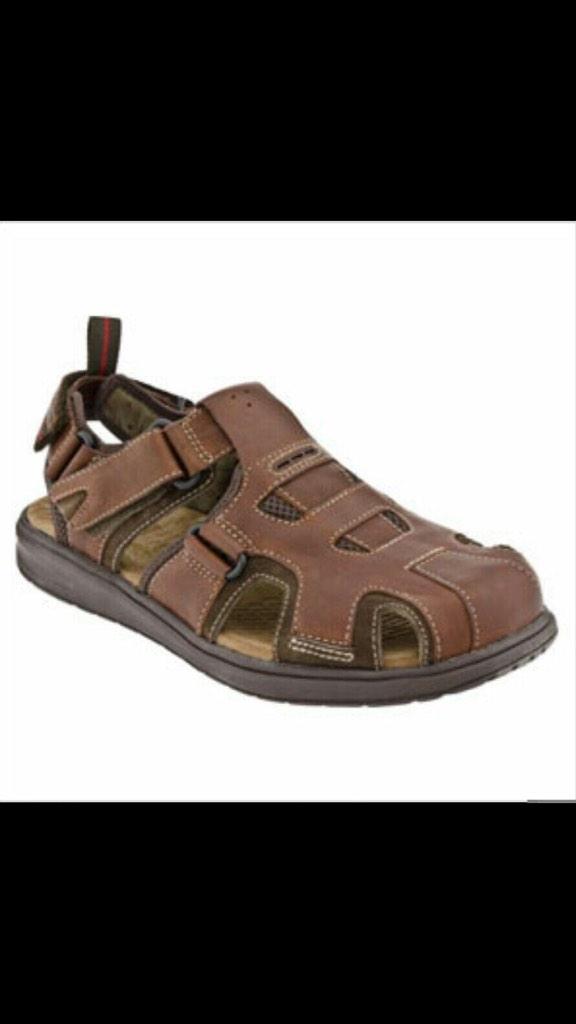 TotalFatherMove's tweet image. Tossing on a pair of these bad boys before going out back to fire up the grill.