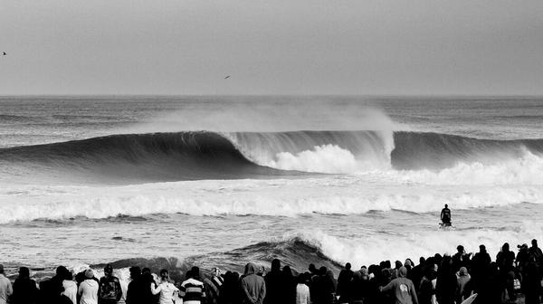 wsl's tweet photo. Coming soon... #QuikPro #RoxyPro #France http://t.co/xEo6eIV0T9