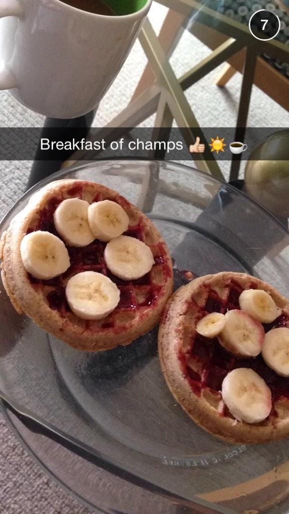Iam_samchaj's tweet photo. 😋☕️👌☀️ http://t.co/zn0TRzPElX
