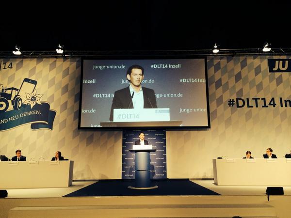 Österreichs Aussenminister Sebastian Kurz ist ebenfalls in Inzell. #DLT14