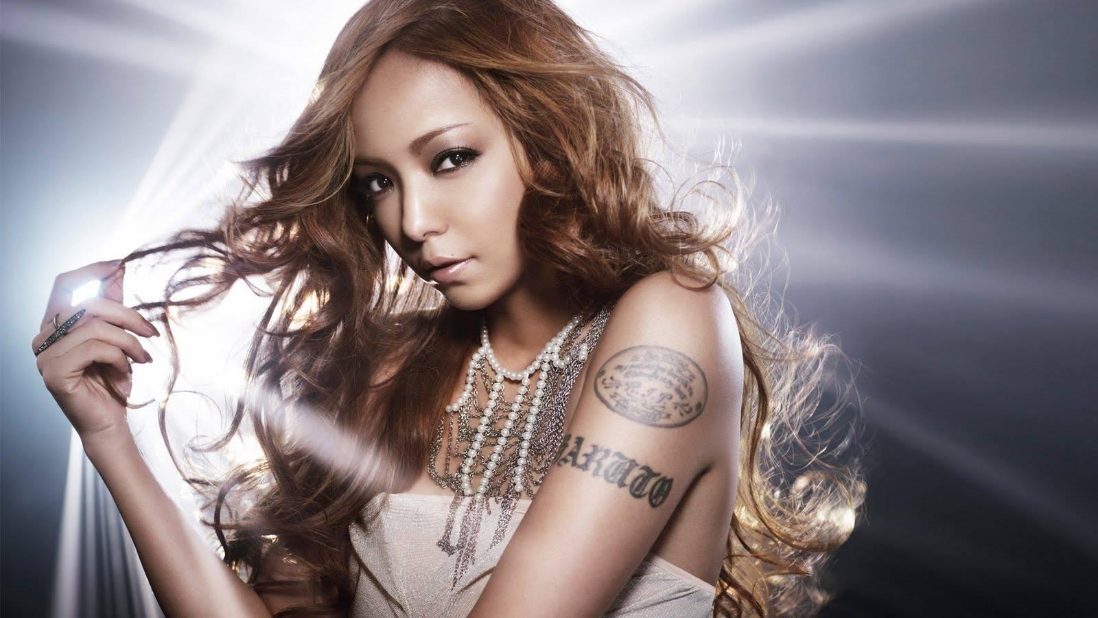 Happy Birthday Namie Amuro! 